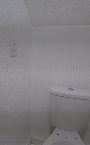 Casa de condomínio para alugar com 57m², 2 quartos e sem vagaLavabo
