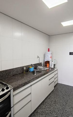 Apartamento à venda com 100m², 4 quartos e 2 vagas Apartamento à venda com 100m², 4 quartos e 2 vagasCozinha