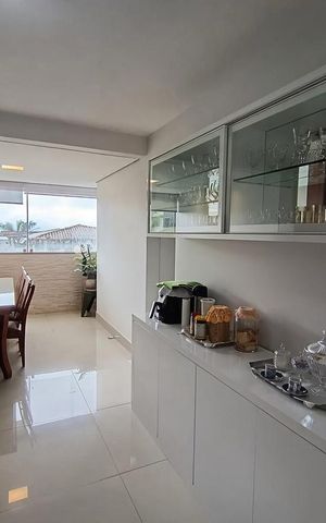 Apartamento à venda com 100m², 4 quartos e 2 vagas Apartamento à venda com 100m², 4 quartos e 2 vagasSala