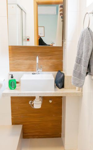 Apartamento à venda com 90m², 2 quartos e sem vagaBanheiro da Suíte