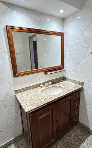 Casa para alugar com 250m², 3 quartos e 1 vagaBanheiro da Suíte