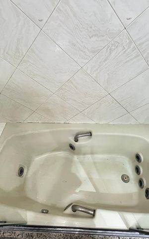 Casa para alugar com 250m², 3 quartos e 1 vagaBanheiro da Suíte