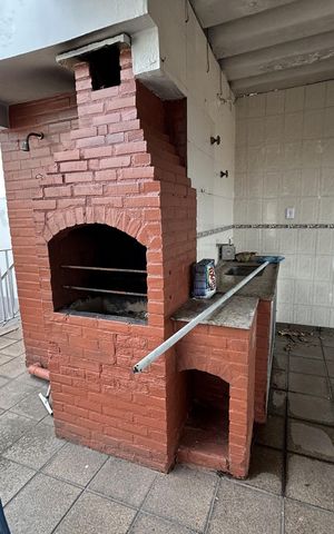 Casa para alugar com 250m², 3 quartos e 1 vagaChurrasqueira