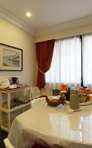 Apartamento à venda com 240m², 3 quartos e 4 vagasCopa