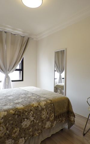 Apartamento à venda com 240m², 3 quartos e 4 vagasSuíte 2