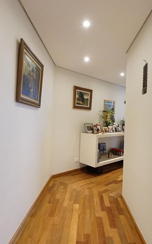 Apartamento à venda com 240m², 3 quartos e 4 vagasCorredor
