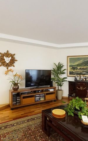 Apartamento à venda com 240m², 3 quartos e 4 vagasSala