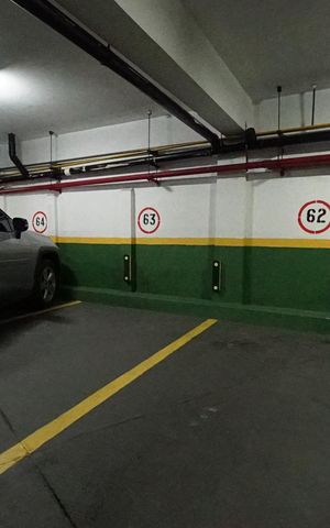 Apartamento à venda com 240m², 3 quartos e 4 vagasGaragem
