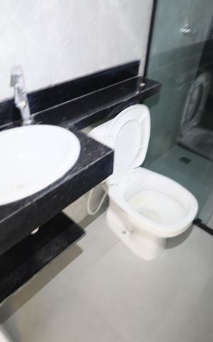 Apartamento para alugar com 52m², 2 quartos e sem vagaBanheiro