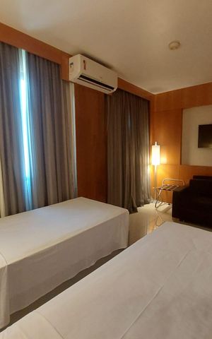 Studio à venda com 30m², 1 quarto e 1 vaga Studio à venda com 30m², 1 quarto e 1 vagasala