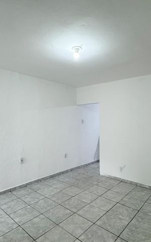 Casa para alugar com 60m², 1 quarto e 1 vaga Casa para alugar com 60m², 1 quarto e 1 vagaQuarto