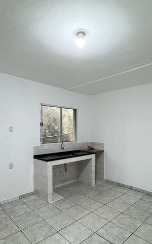 Casa para alugar com 60m², 1 quarto e 1 vaga Casa para alugar com 60m², 1 quarto e 1 vagaCozinha