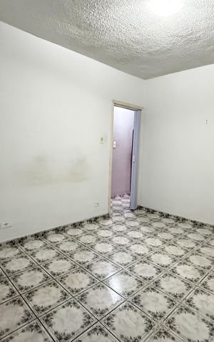 Casa para alugar com 100m², 3 quartos e sem vaga Casa para alugar com 100m², 3 quartos e sem vagaQuarto