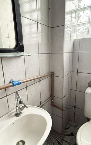 Casa para alugar com 100m², 3 quartos e sem vaga Casa para alugar com 100m², 3 quartos e sem vagaBanheiro