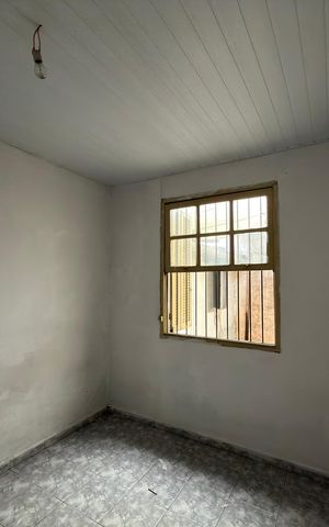 Casa à venda com 100m², 2 quartos e 2 vagasQuarto 2