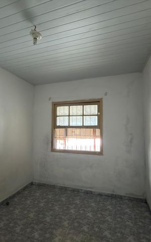 Casa à venda com 100m², 2 quartos e 2 vagasQuarto 1