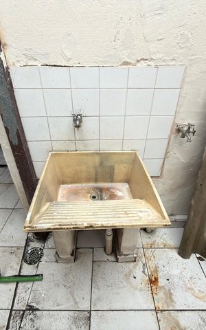 Casa à venda com 100m², 2 quartos e 2 vagasÁrea de Serviço