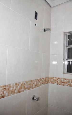 Casa para alugar com 99m², 2 quartos e sem vaga Casa para alugar com 99m², 2 quartos e sem vagaDetalhe - Banheiro Social