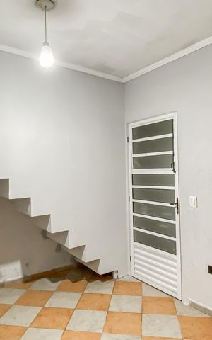 Casa para alugar com 80m², 1 quarto e sem vaga Casa para alugar com 80m², 1 quarto e sem vagaCozinha