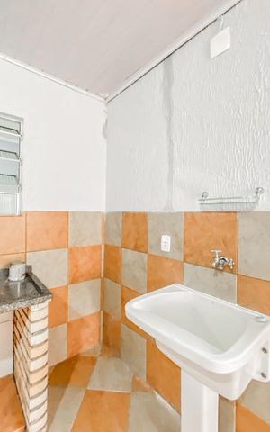 Casa para alugar com 80m², 2 quartos e sem vaga Casa para alugar com 80m², 2 quartos e sem vagaÁrea de Serviço