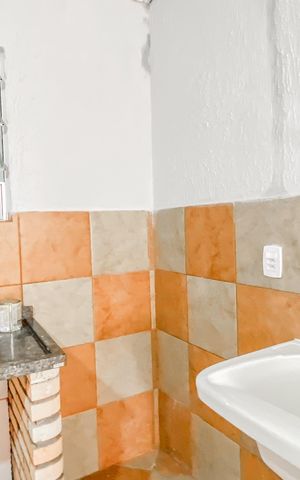 Casa para alugar com 80m², 2 quartos e sem vaga Casa para alugar com 80m², 2 quartos e sem vagaÁrea de Serviço