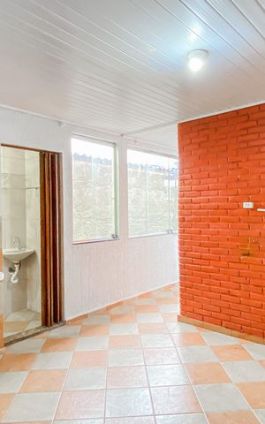 Casa para alugar com 80m², 2 quartos e sem vaga Casa para alugar com 80m², 2 quartos e sem vagaCozinha