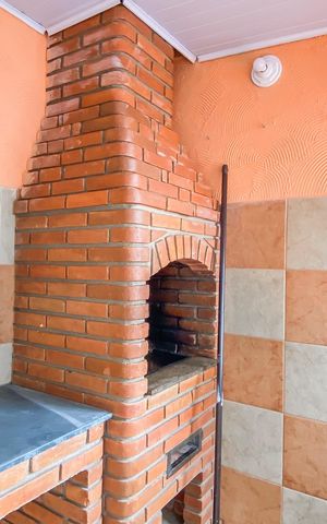 Casa para alugar com 80m², 2 quartos e sem vaga Casa para alugar com 80m², 2 quartos e sem vagaChurrasqueira