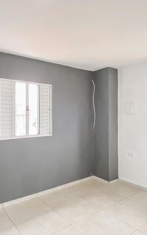 Casa para alugar com 80m², 2 quartos e sem vaga Casa para alugar com 80m², 2 quartos e sem vagaQuarto 1