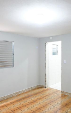Casa para alugar com 40m², 1 quarto e sem vagaSala/quarto