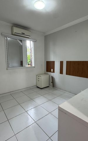 Casa de condomínio à venda com 120m², 3 quartos e 2 vagas Casa de condomínio à venda com 120m², 3 quartos e 2 vagasSuíte