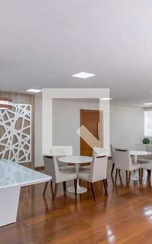 Apartamento à venda com 209m², 4 quartos e 3 vagas Apartamento à venda com 209m², 4 quartos e 3 vagasArea Comum
