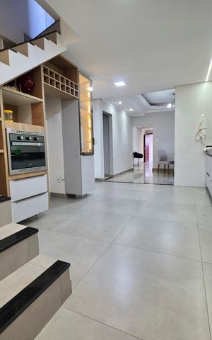 Casa para alugar com 360m², 3 quartos e 4 vagasCozinha 