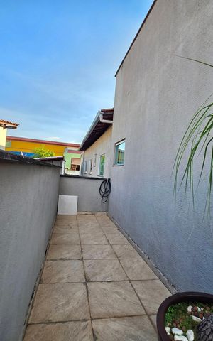 Casa para alugar com 360m², 3 quartos e 4 vagasVaranda da Suíte 1