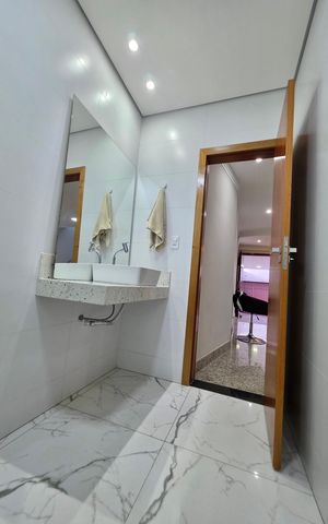 Casa para alugar com 360m², 3 quartos e 4 vagasSala - Lavabo 