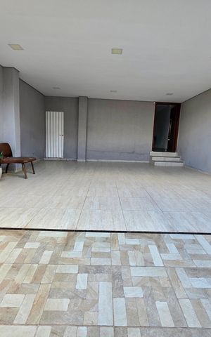 Casa para alugar com 360m², 3 quartos e 4 vagasGaragem 
