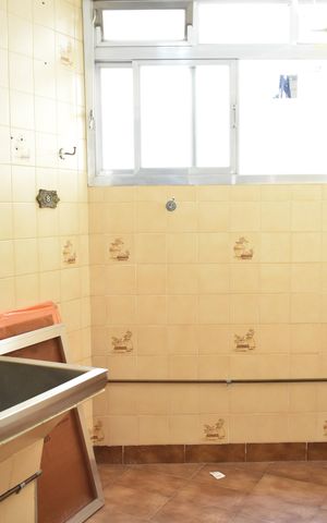 Apartamento à venda com 80m², 3 quartos e 1 vagaÁrea de Serviço