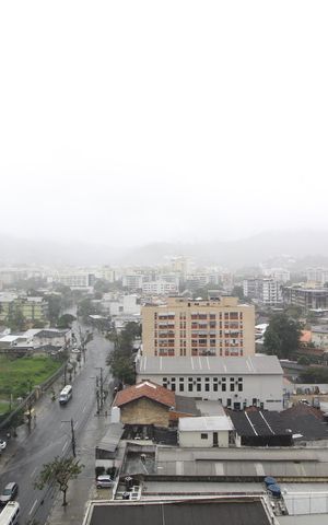 Apartamento à venda com 71m², 2 quartos e 1 vagaQuarto 1 - Vista