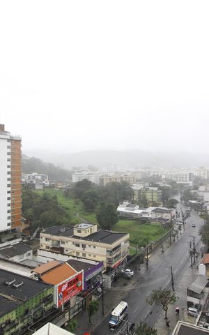 Apartamento à venda com 71m², 2 quartos e 1 vagaSala - Vista