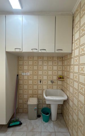 Apartamento para alugar com 60m², 2 quartos e 1 vaga Apartamento para alugar com 60m², 2 quartos e 1 vagaCozinha e Área de Serviço