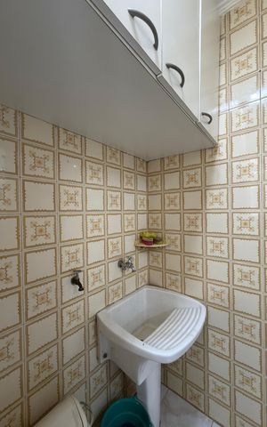 Apartamento para alugar com 60m², 2 quartos e 1 vaga Apartamento para alugar com 60m², 2 quartos e 1 vagaCozinha e Área de Serviço