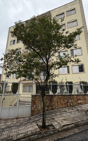 Apartamento para alugar com 60m², 2 quartos e 1 vaga Apartamento para alugar com 60m², 2 quartos e 1 vagaFachada