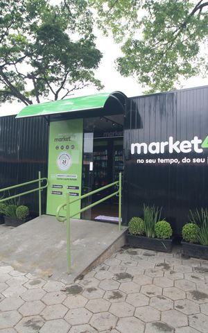 Apartamento à venda com 60m², 2 quartos e 1 vagaMercadinho