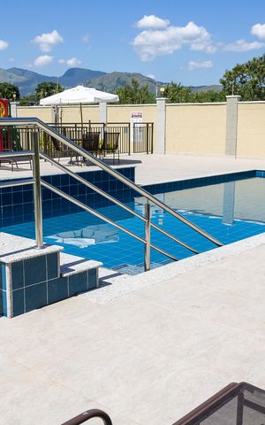 Apartamento para alugar com 46m², 2 quartos e 1 vaga Apartamento para alugar com 46m², 2 quartos e 1 vagaÁrea comum - Piscina