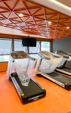 Studio à venda com 27m², 1 quarto e sem vaga Studio à venda com 27m², 1 quarto e sem vagaÁrea comum - Academia