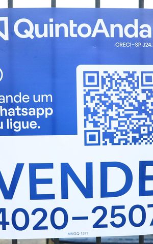 Casa à venda com 75m², 3 quartos e 4 vagasPlaca