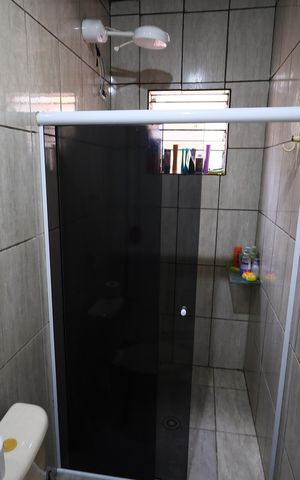 Casa à venda com 75m², 3 quartos e 4 vagasBanheiro