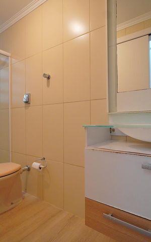Apartamento para alugar com 109m², 2 quartos e 1 vagaBanheiro 