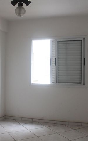 Apartamento para alugar com 72m², 2 quartos e 1 vagaQuarto