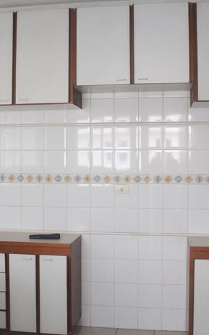 Apartamento para alugar com 72m², 2 quartos e 1 vagaCozinha