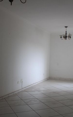 Apartamento para alugar com 72m², 2 quartos e 1 vagaSala